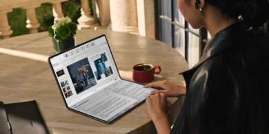 Huawei представила MateBook Fold — ноутбук в виде большого складного экрана
